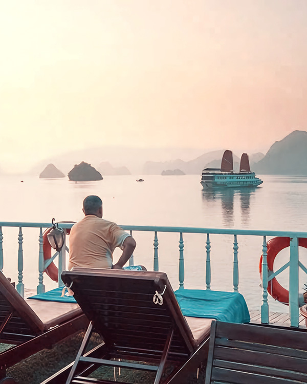 Halong Bay Cruise Vietnam travel agentcy