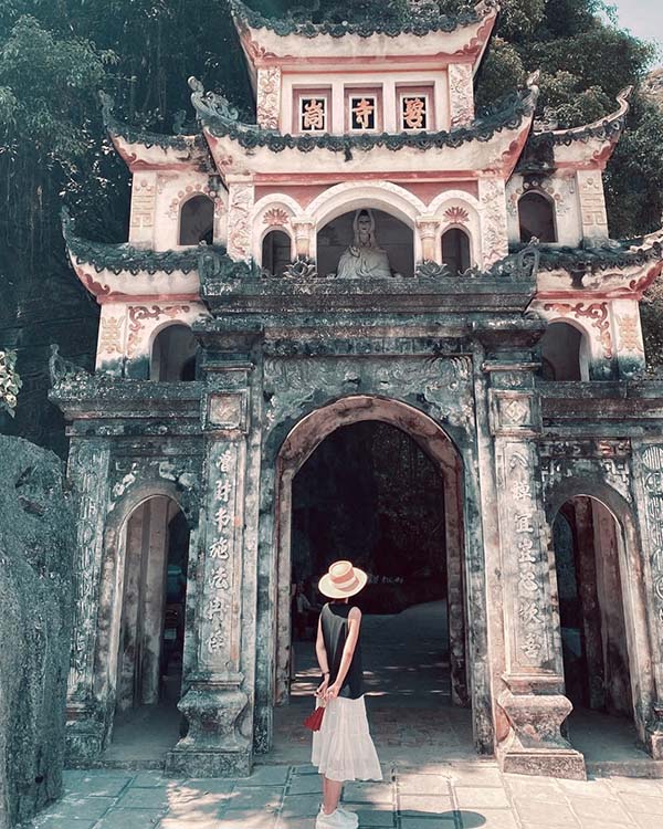 Ninh Binh pagoda Local Vietnam travel company