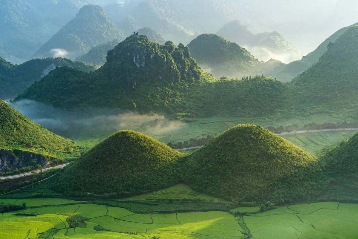 Charming Vietnam Tour 12 Days